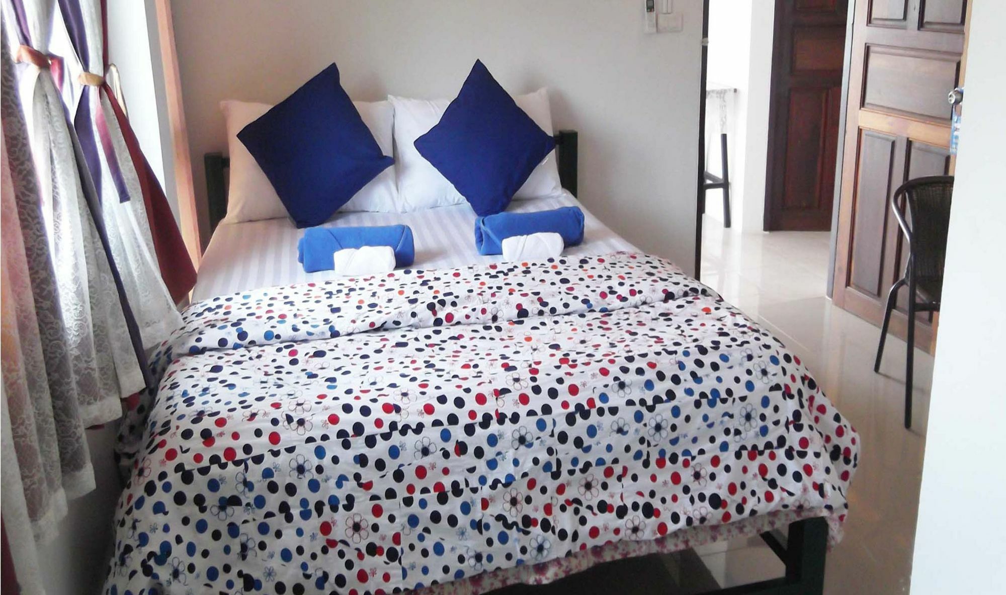 Sichangstyle Resort เกาะสีชัง ภายนอก รูปภาพ